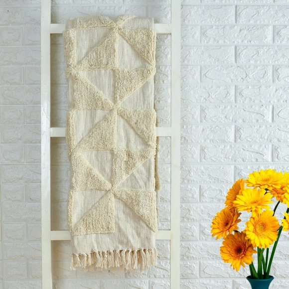 pepme Other - Triangle square throw tassles, cotton, off-white, 60x50 inches